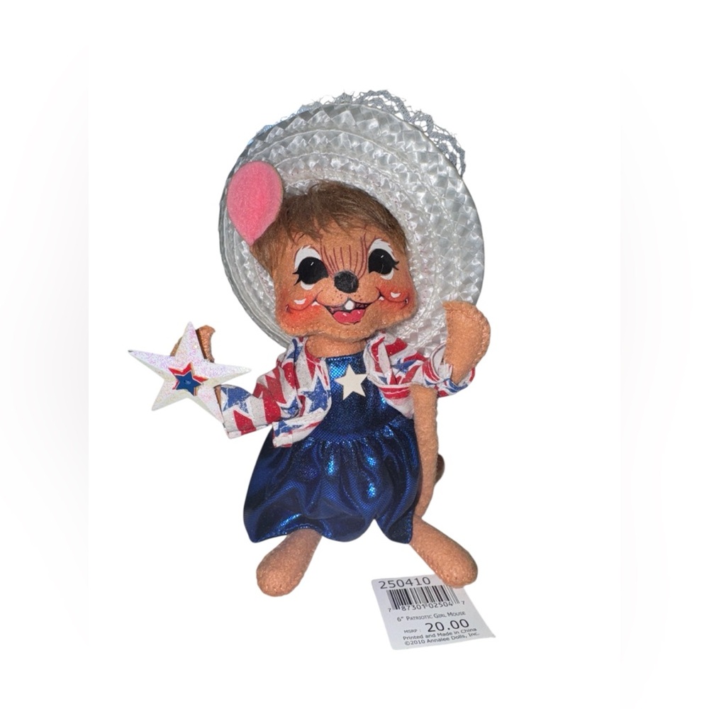Vintage 6-inch Annalee Mobilitee Patriotic Girl Mouse 2010